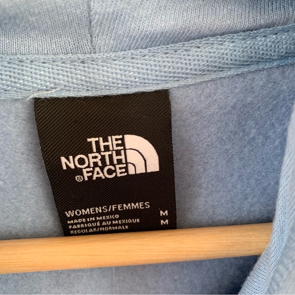 NWT Women’s North Face Box Logo Hoodie - Picture 8 of 12